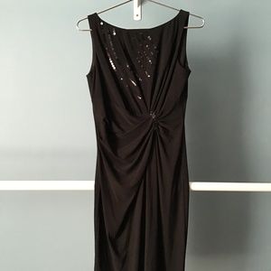 Jones Wear Dress Black Sleeveless Shirred Waist Size 4